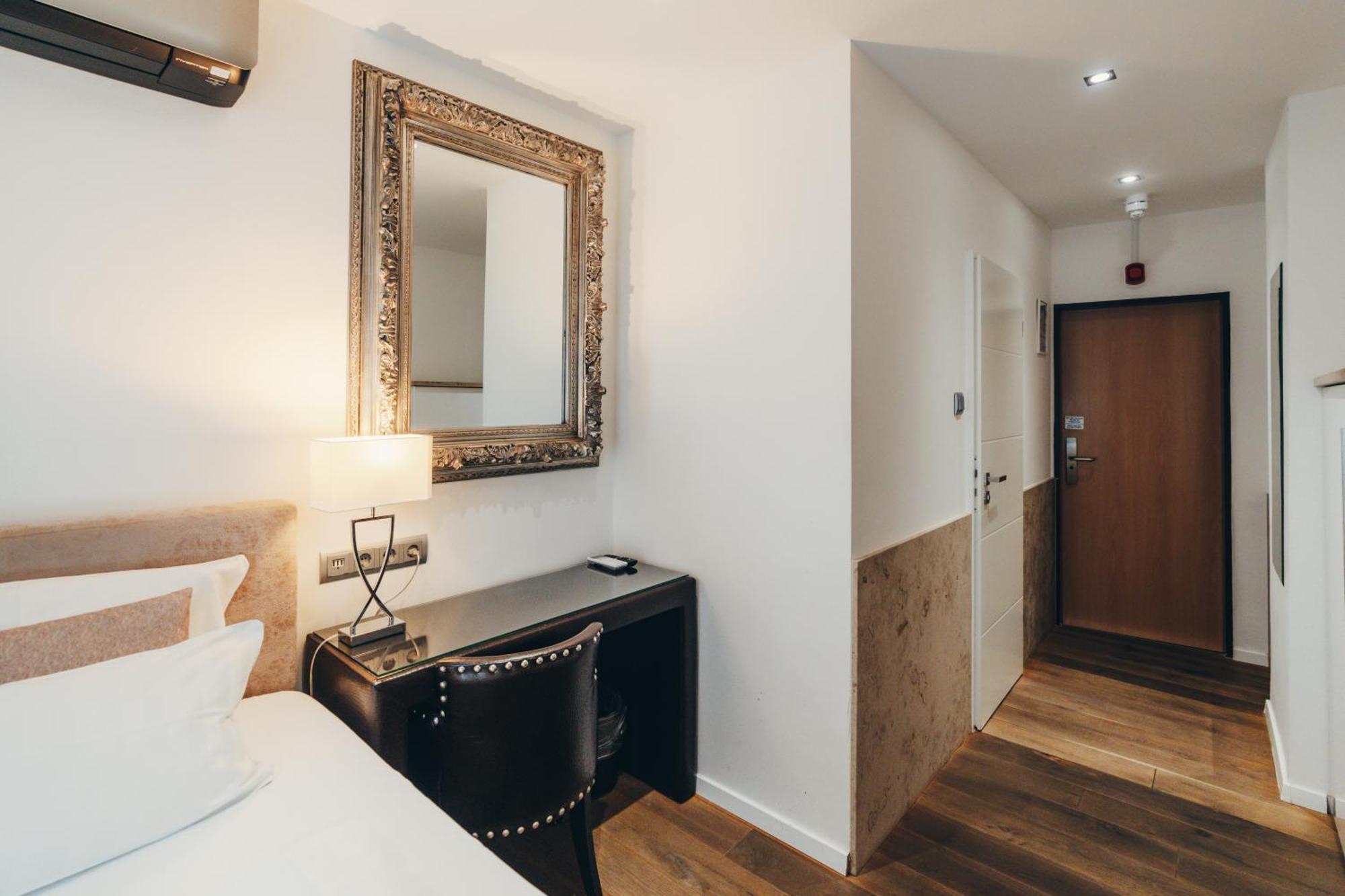 Boutique Hotel Duesseldorf Berial Luaran gambar